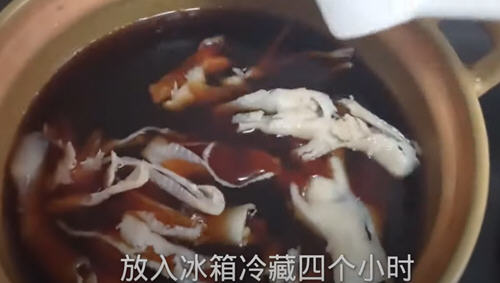 最正宗又最简单的脱骨柠檬鸡爪做法图解