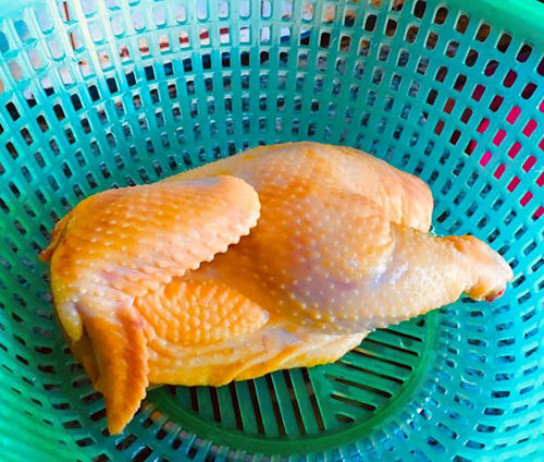 港式玫瑰豉油鸡，鲜香味美的鸡味和豉油焦香