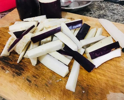 在家怎么做出饭店里边正宗的鱼香茄子