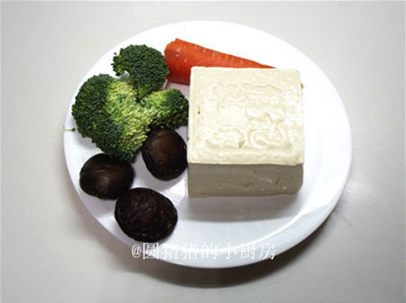 非常嫩滑，入口即化的溜豆腐的正宗做法