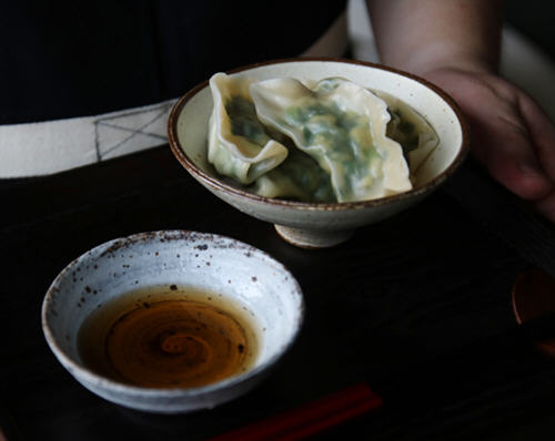 韭菜三鲜水饺香气十足味道更加鲜美