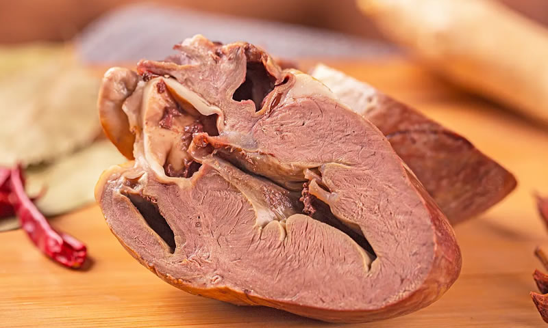 口感鲜嫩、肉质紧实、入味浓郁的卤猪心的做法及配料