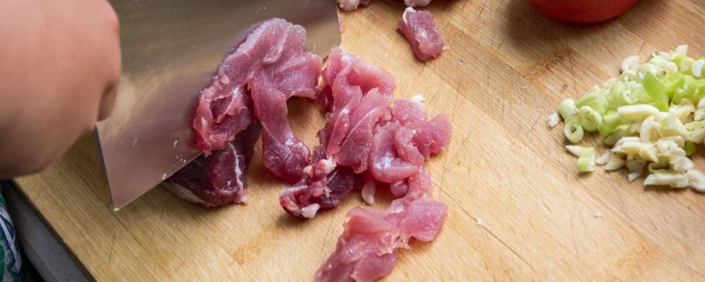 东北名菜猪肉炖粉条制法