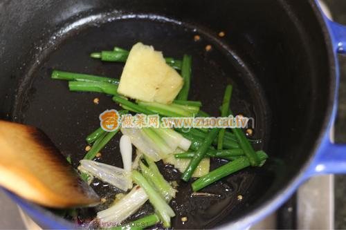 鲜虾白菜粉丝煲的做法