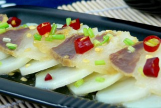 风味独特的腊肉蒸土豆 一学就会的美味家常菜 腊肉的美味