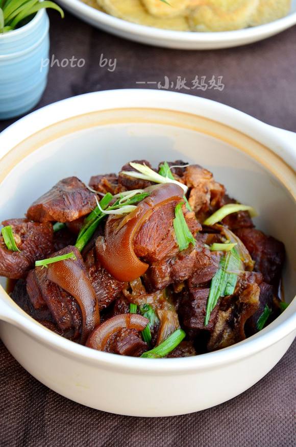 红烧羊肉的家常做法 红烧羊肉的家常做法视频窍门