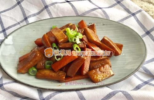 杏鲍菇胡萝卜烧的做法