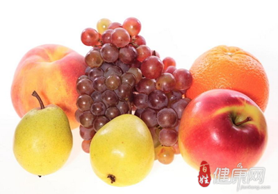 哺乳期间不宜吃什么呢(哺乳期间不宜吃的水果和蔬菜)
