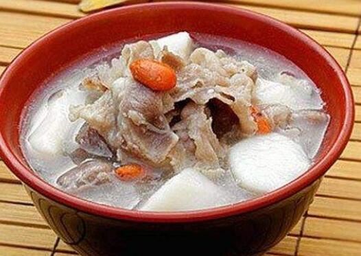 1小孩能吃狗肉汤吗，狗肉汤喝多了上火怎么办(小孩儿可以吃狗肉吗)