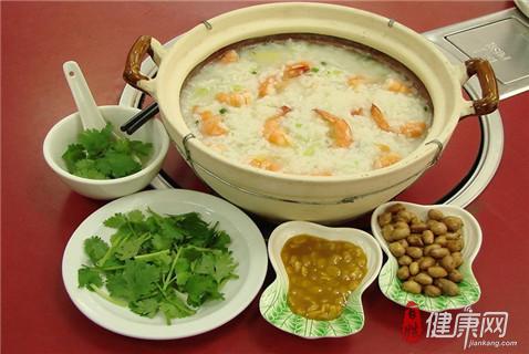 孩子轻度贫血吃什么药(孩子轻度贫血吃什么药效果好)