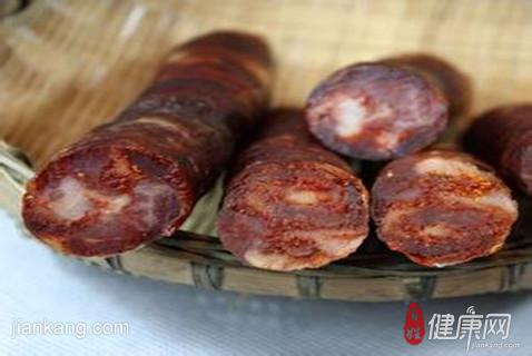 学龄期儿童禁吃什么食物呢