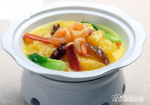 冬笋豆苗汤