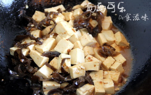 黄豆酱烧豆腐的做法,黄豆酱烧豆腐怎么做好吃的做法步骤5