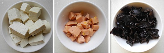 木耳火腿豆腐汤的做法步骤2