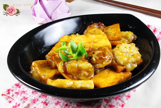 香蕉鸡蛋烧豆腐的做法