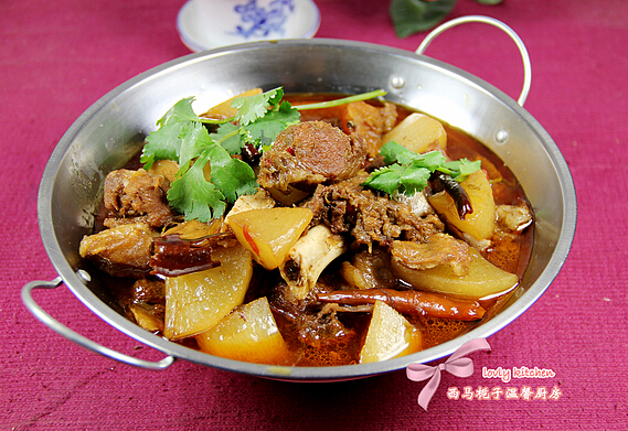美味晚餐——干锅羊肉萝卜的做法(图文)