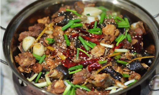 干锅辣子仔鸡的做法