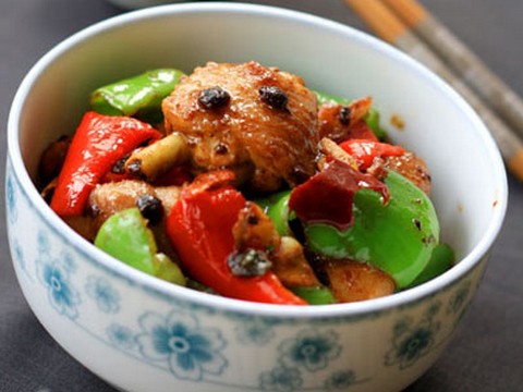 回锅鸡翅