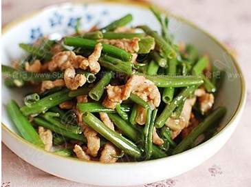 肉片炒空心菜