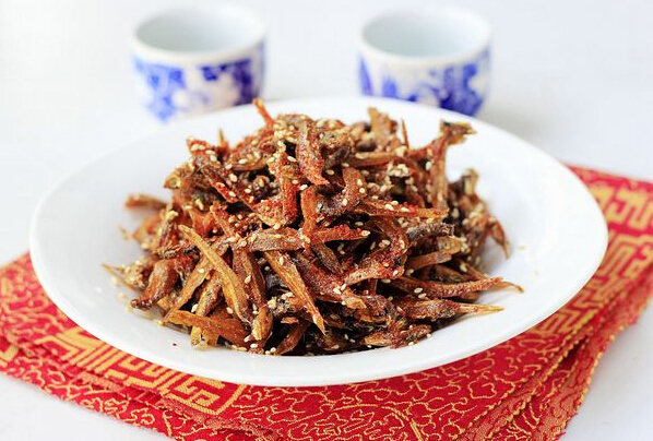让你不能控制的——香辣干小鱼的经典做法
