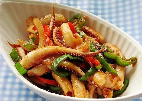 辣炒鱿鱼丝(辣炒鱿鱼丝和乌贼排骨菜品图片)