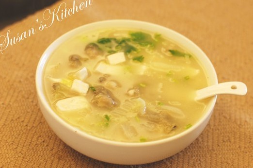 牡蛎炖豆腐