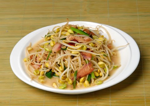 黄豆芽炒咸鱼