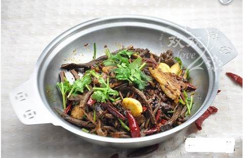 干锅茶树菇的做法,干锅茶树菇怎么制作