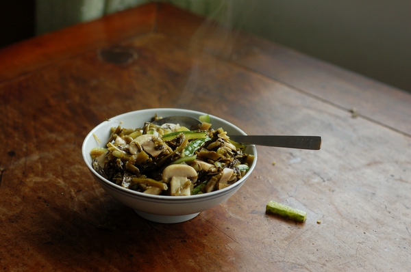 草菇清炒青瓜