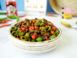 #猪年#辣子肉,出锅装盘,完成!