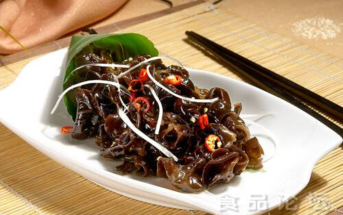发哈变质的食品能不能吃?