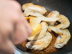 韩式辣炒鸡翅，绝妙的搭配实在让人忍不住一口接一口