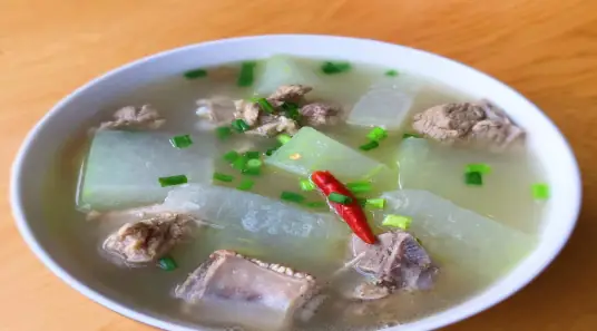 家常养生佳品—排骨冬瓜汤的做法详解