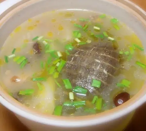 分享四种营养美味的甲鱼做法，尽享滋补佳肴